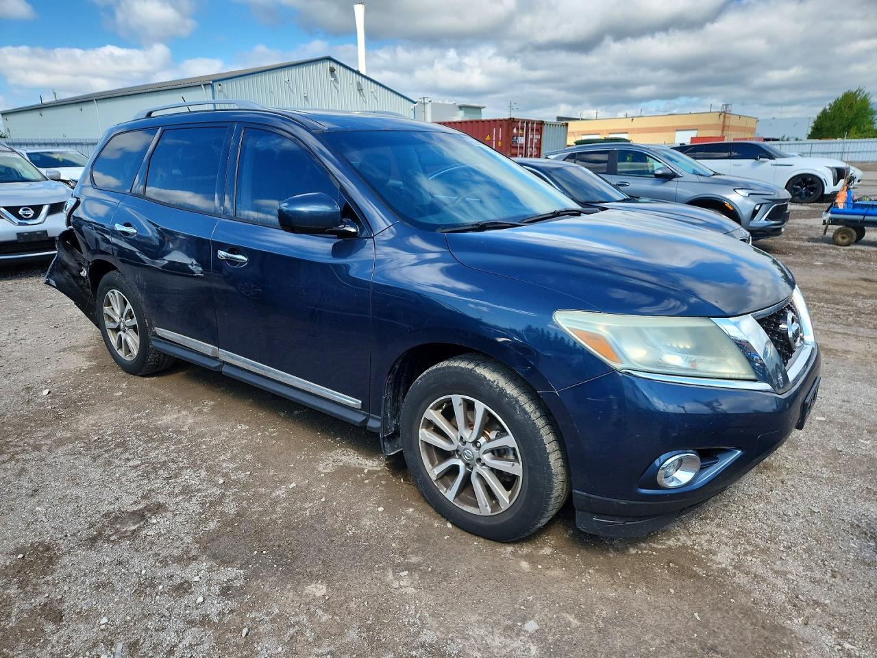 2015 Nissan Pathfinder S - zdjęcie 4