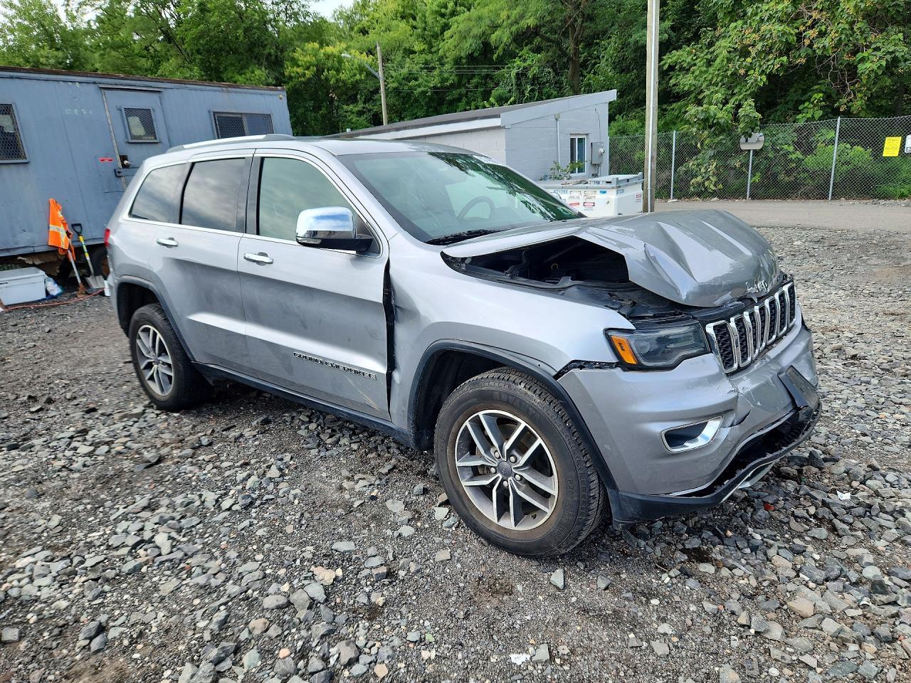 2018 Jeep Grand Cherokee Sterling Edition 4X4 - zdjęcie 4