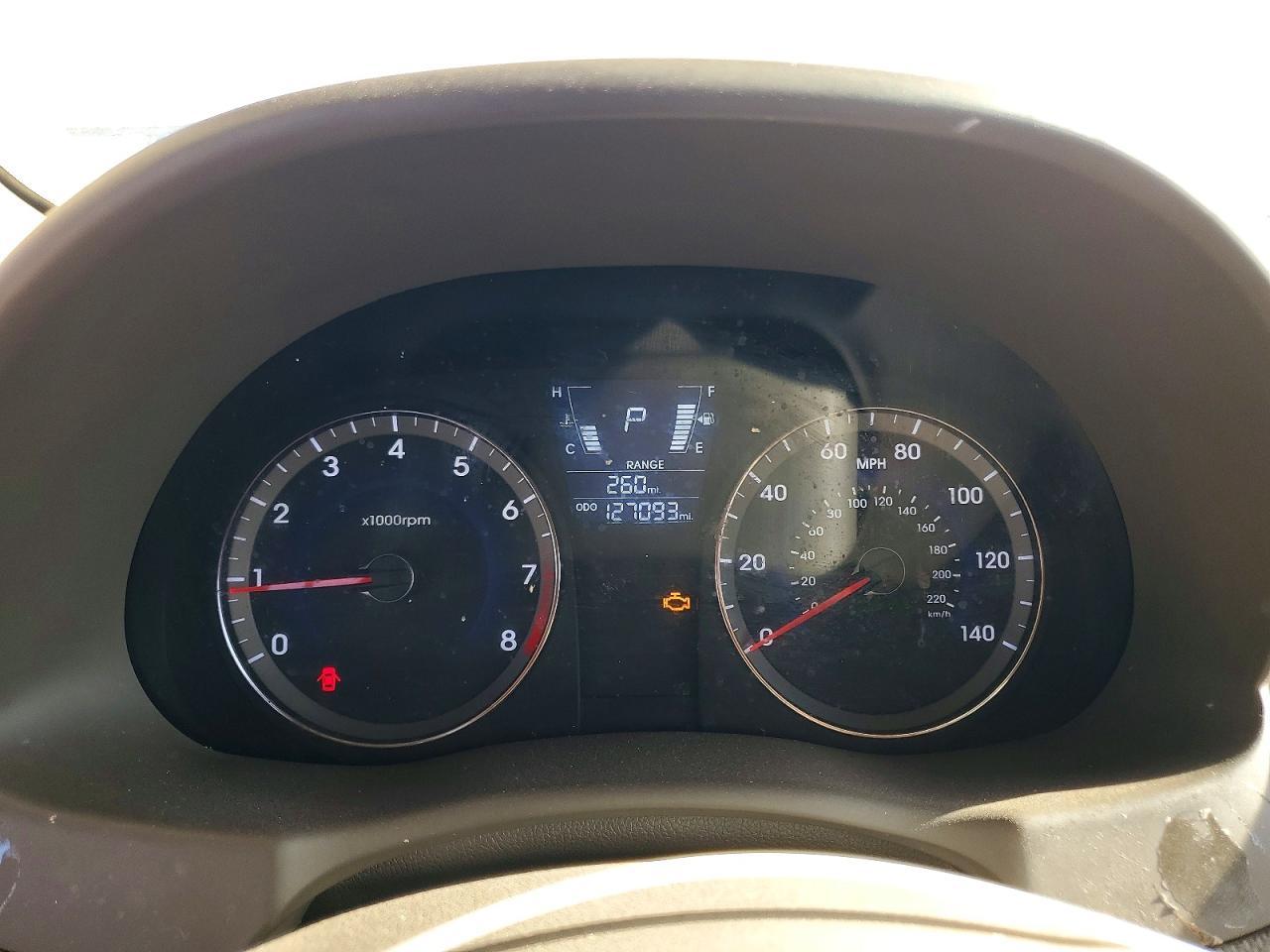 2013 Hyundai Accent Gls - zdjęcie 9