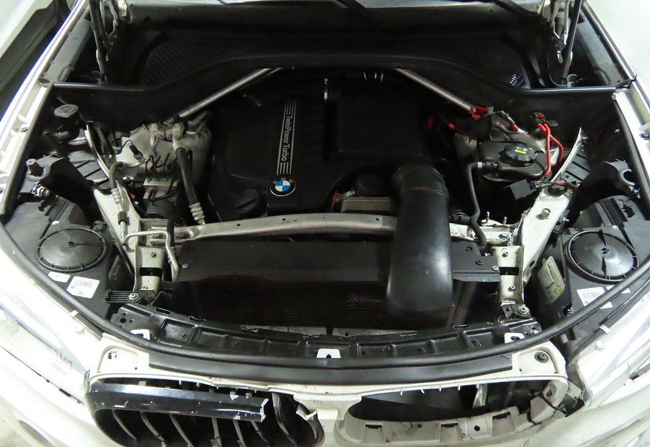 2015 BMW X5 xDrive35I - zdjęcie 7