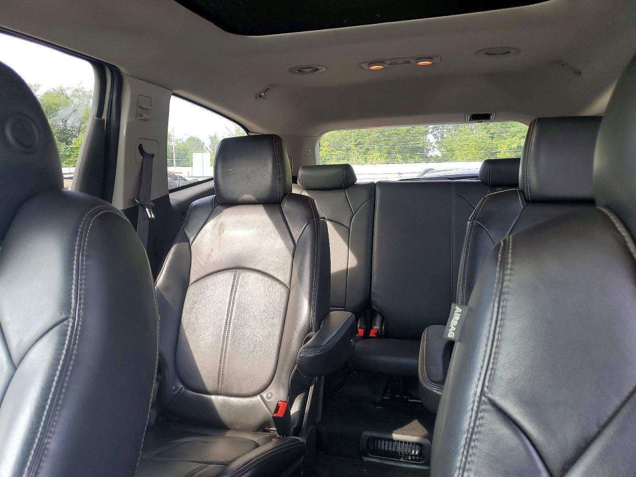 2014 Chevrolet Traverse Lt - zdjęcie 10