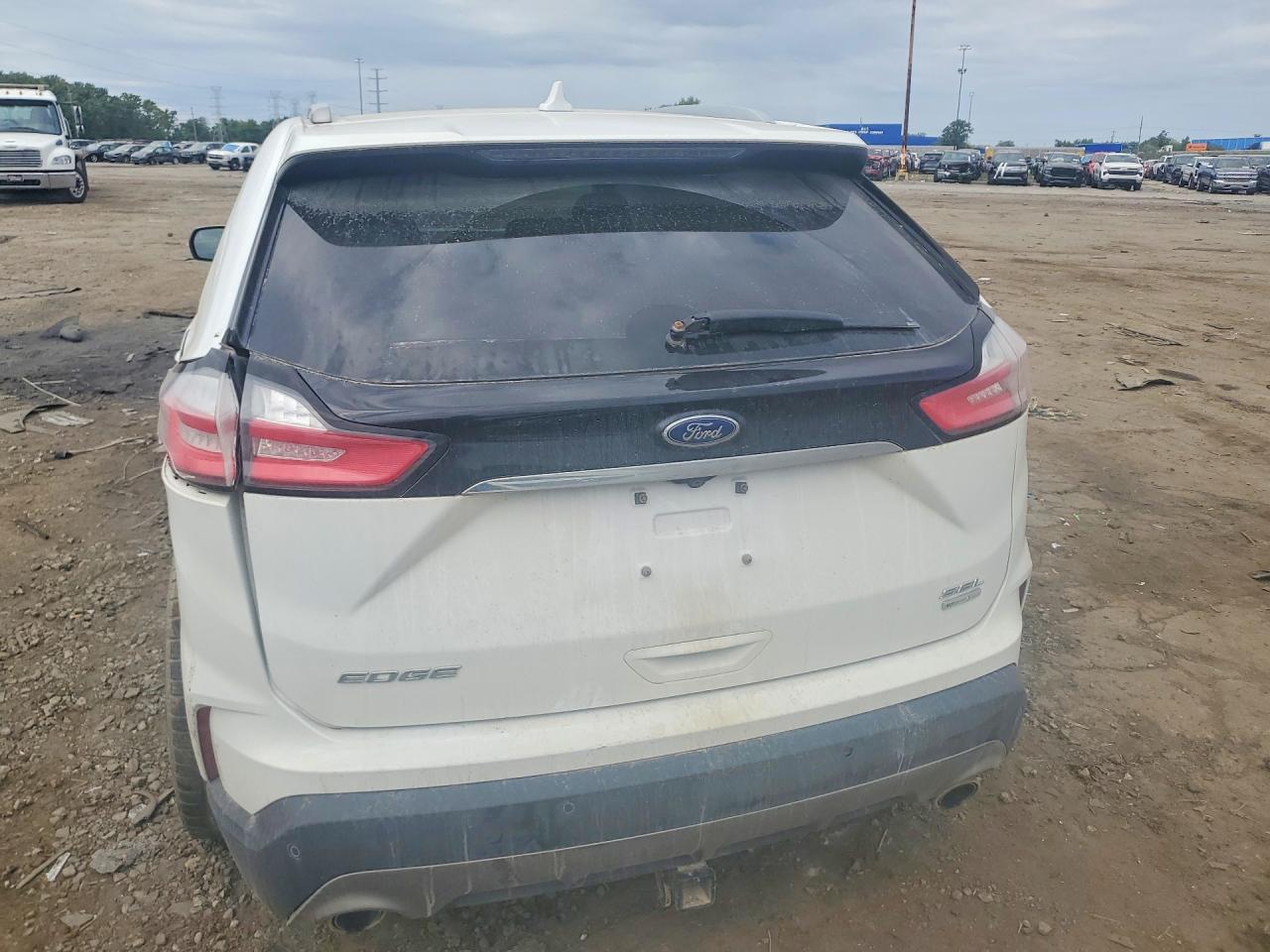 2020 Ford Edge Sel - zdjęcie 6