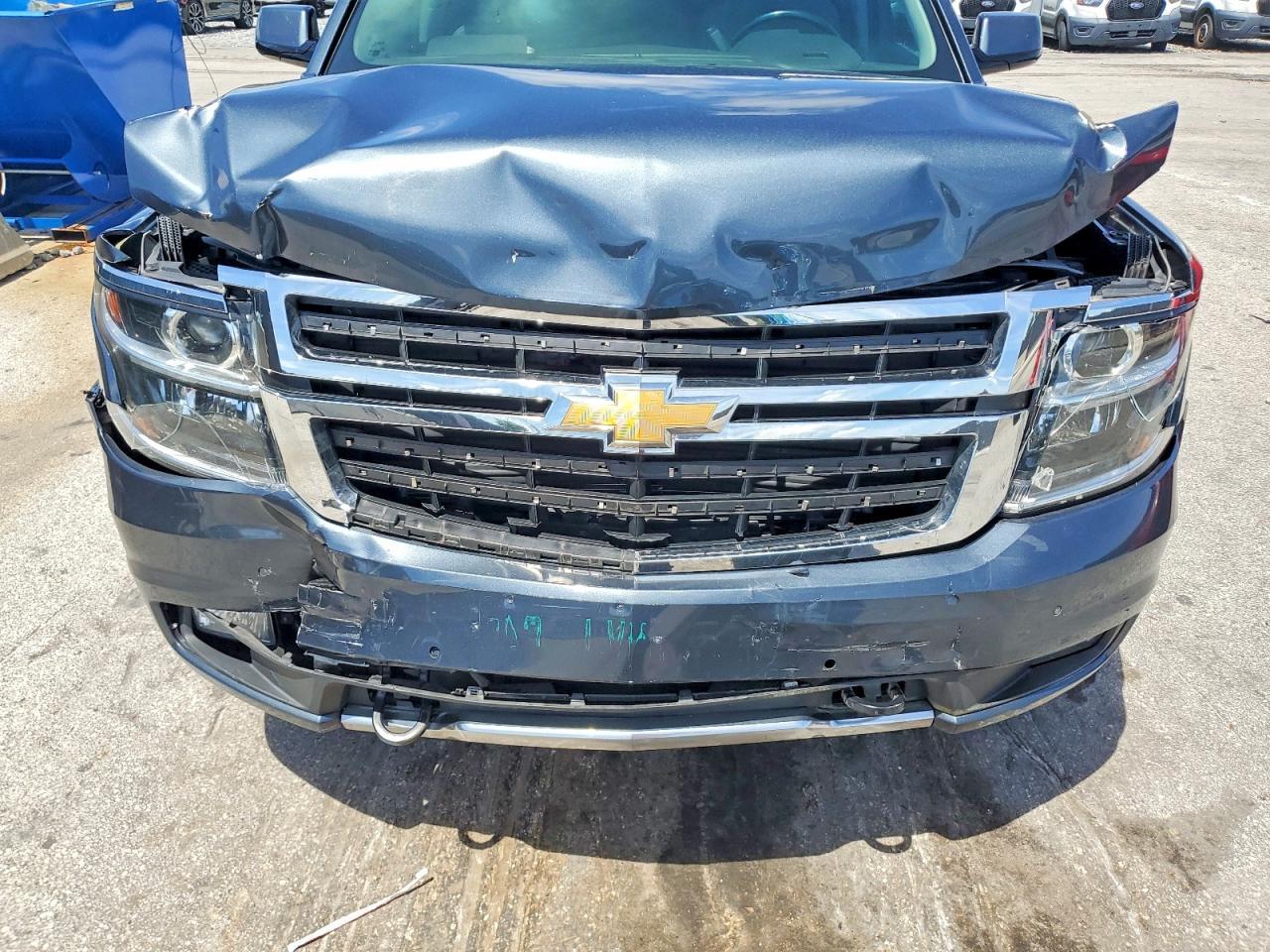2020 Chevrolet Tahoe K1500 Lt - zdjęcie 12