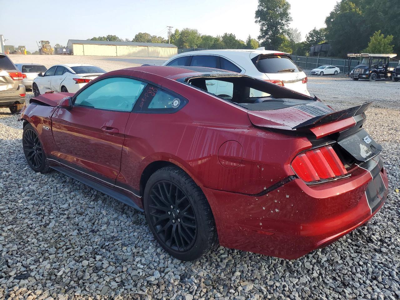 2017 Ford Mustang Gt - zdjęcie 2