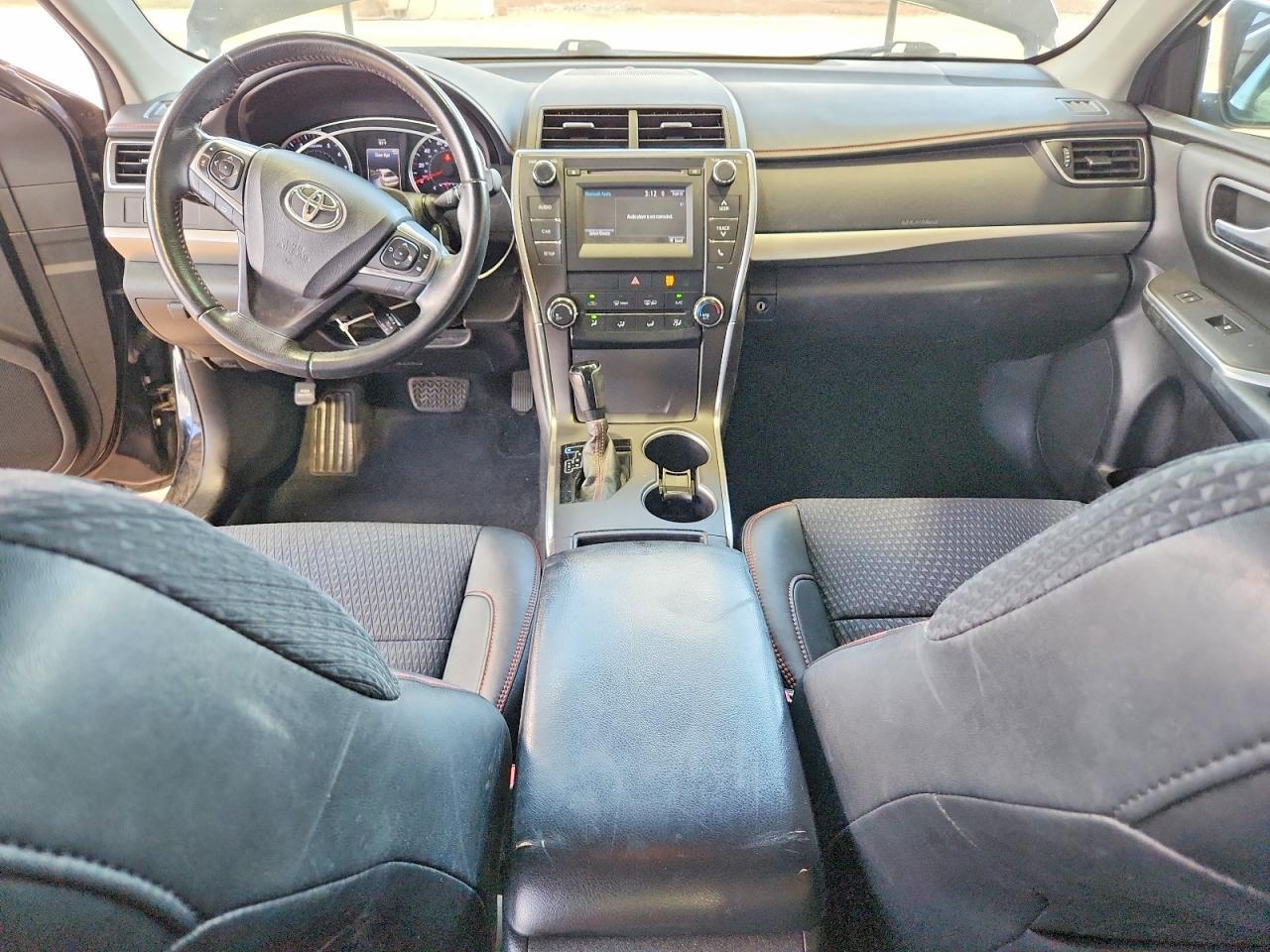 2015 Toyota Camry Se - zdjęcie 8