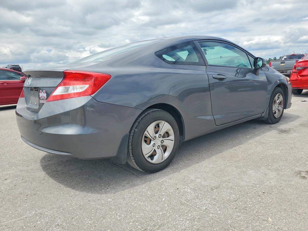 2013 Honda Civic Lx - zdjęcie 3
