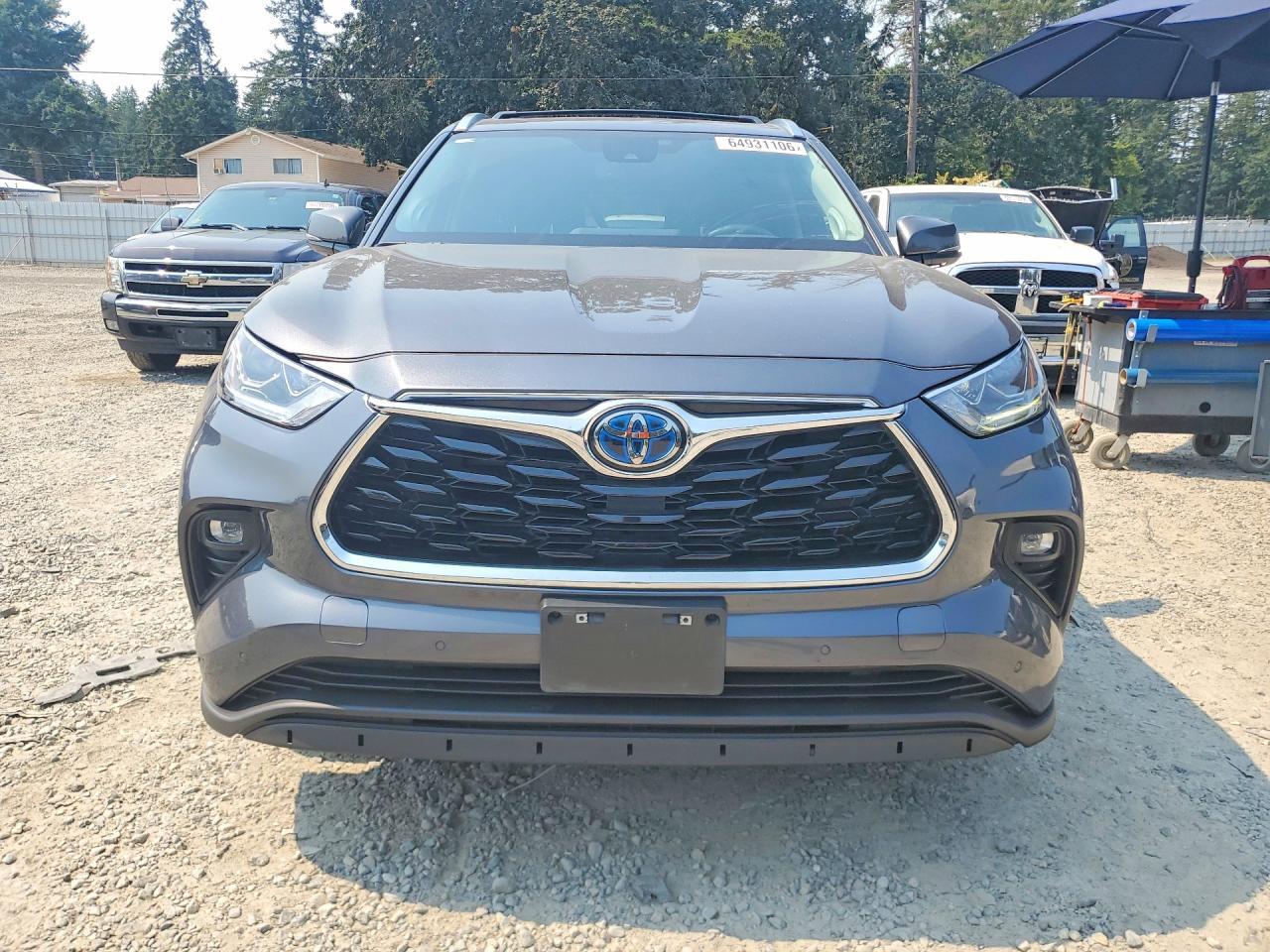 2023 Toyota Highlander Hybrid Limited - zdjęcie 5
