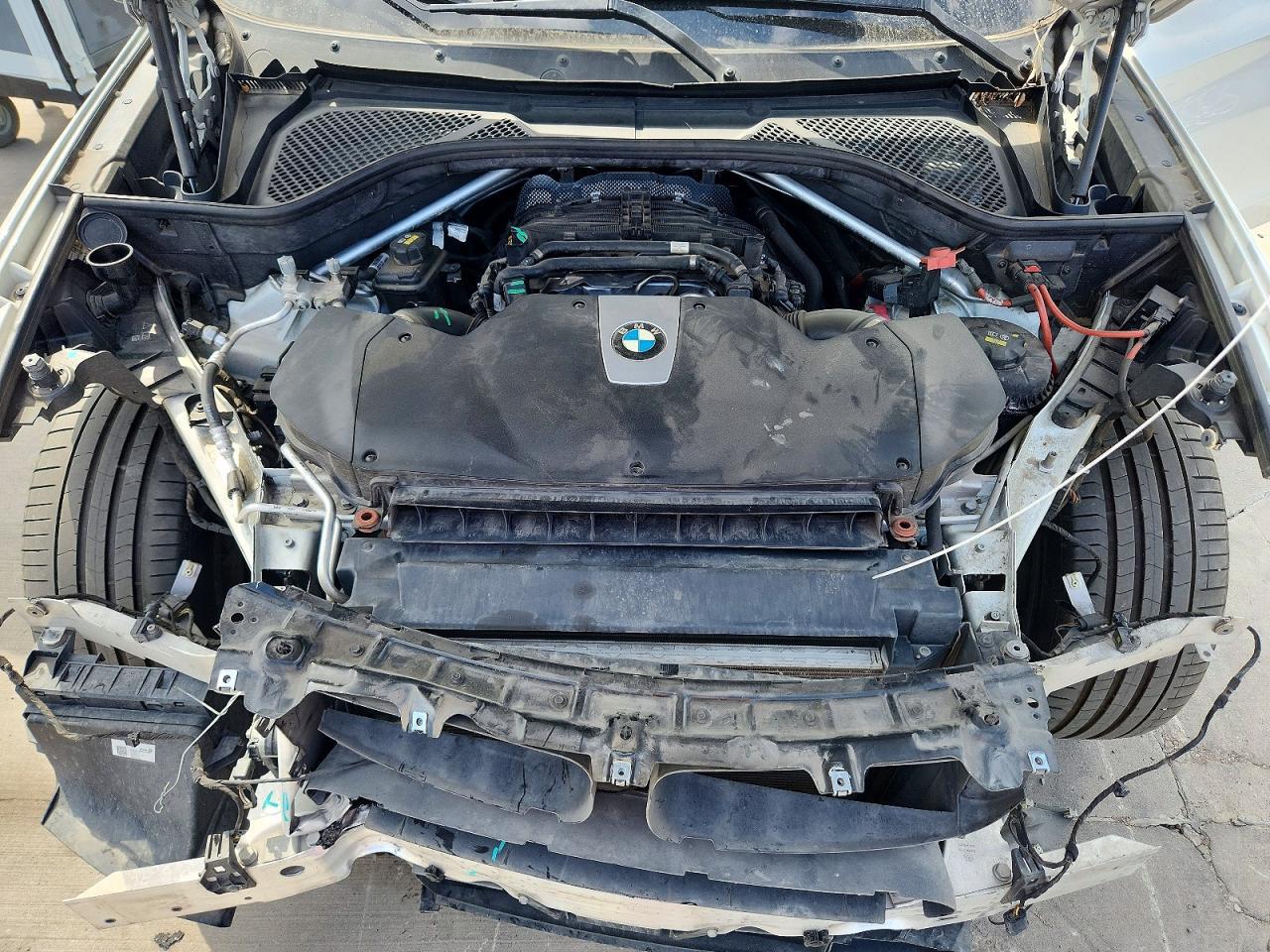 2018 BMW X5 xDrive50I - zdjęcie 11