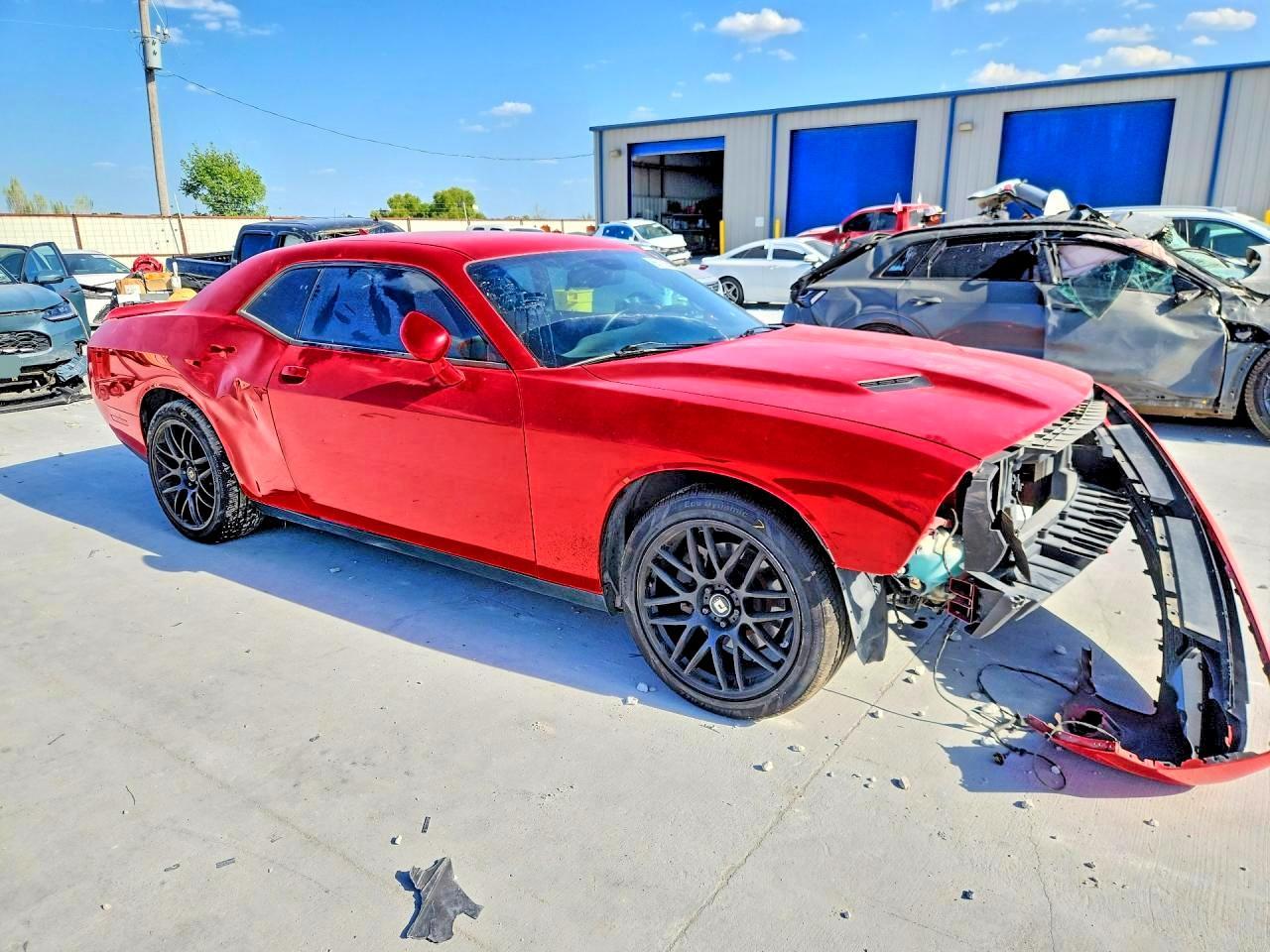 2016 Dodge Challenger Sxt - zdjęcie 4