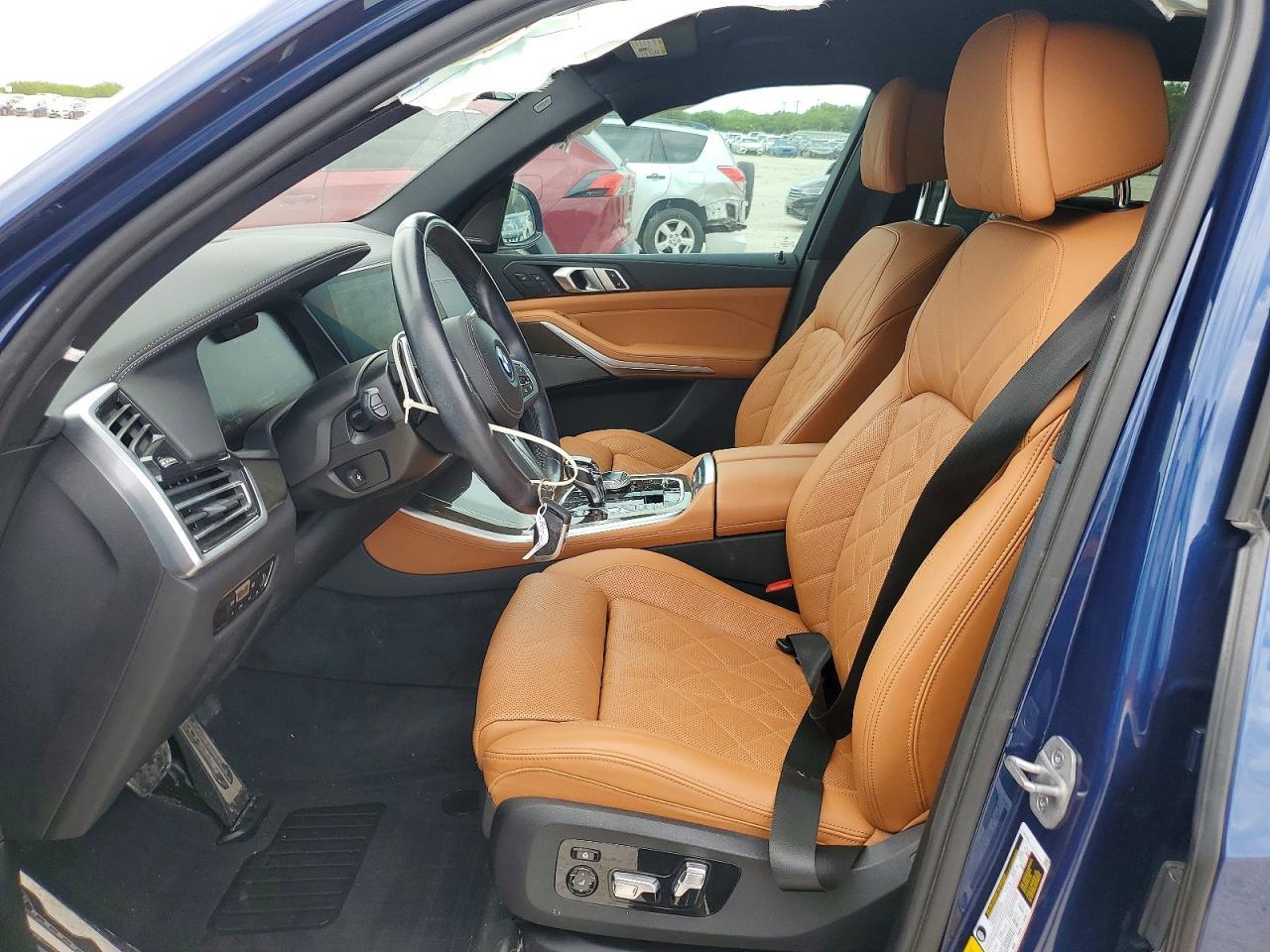 2023 BMW X5 xDrive45E - zdjęcie 7