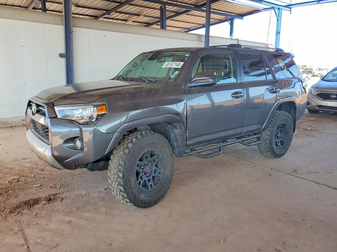 2020 Toyota 4Runner Sr5 - zdjęcie główne