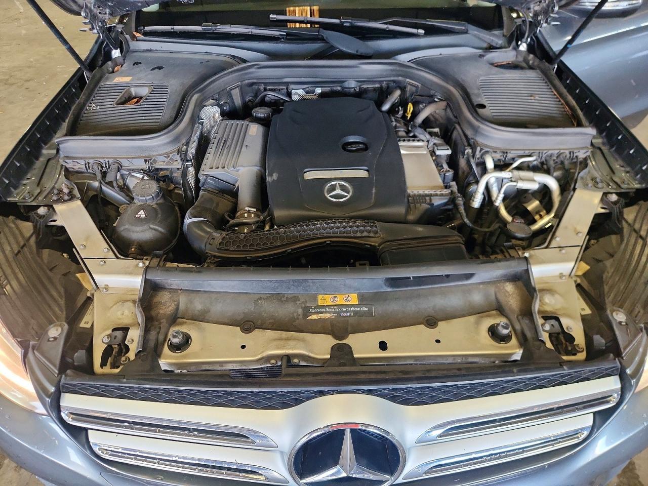 2016 Mercedes-Benz Glc 300 - zdjęcie 12