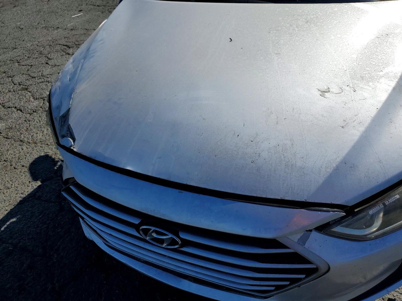2018 Hyundai Elantra Sel - zdjęcie 11