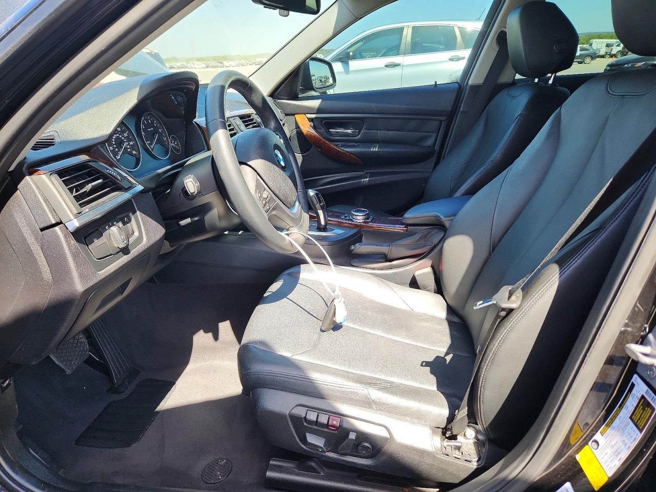 2014 BMW 328 I - zdjęcie 7
