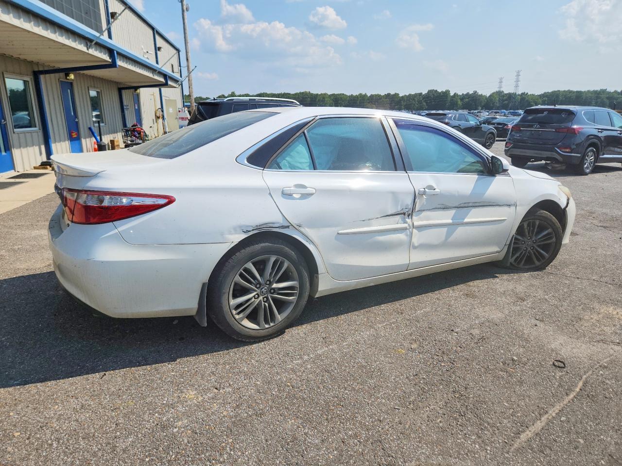 2015 Toyota Camry Se - zdjęcie 3