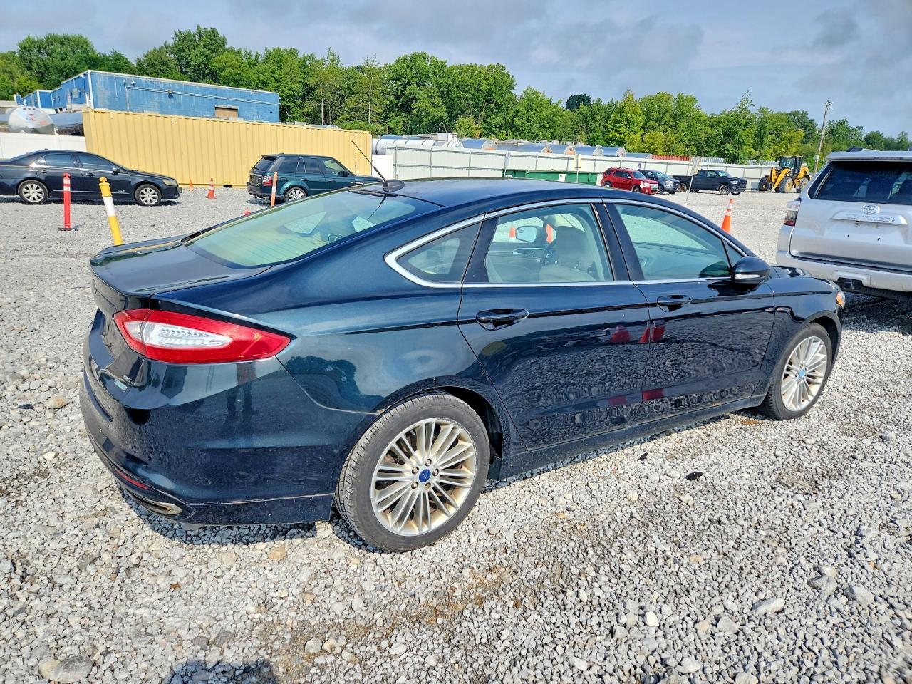 2014 Ford Fusion Se - zdjęcie 3