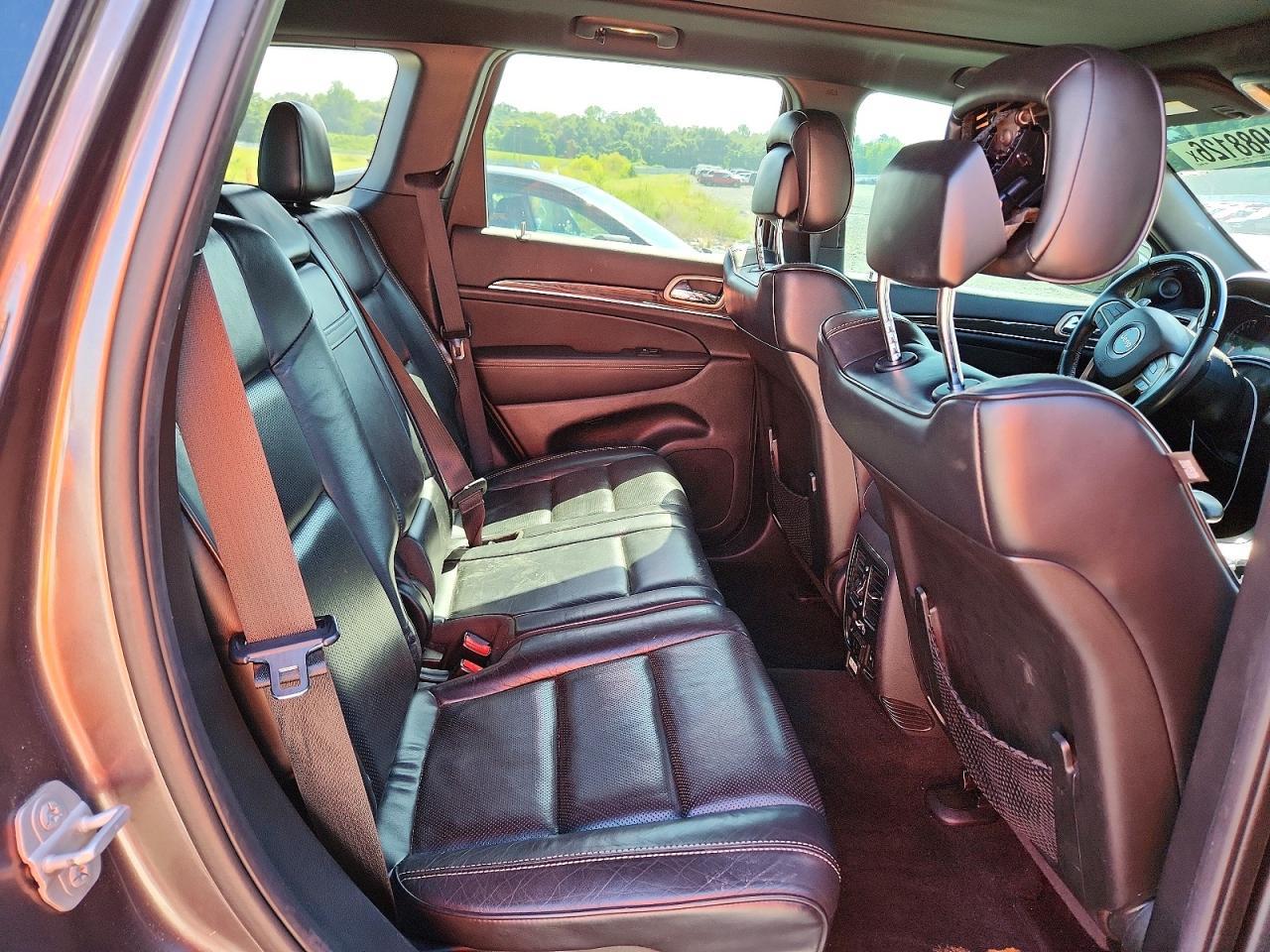 2014 Jeep Grand Cherokee Overland - zdjęcie 11