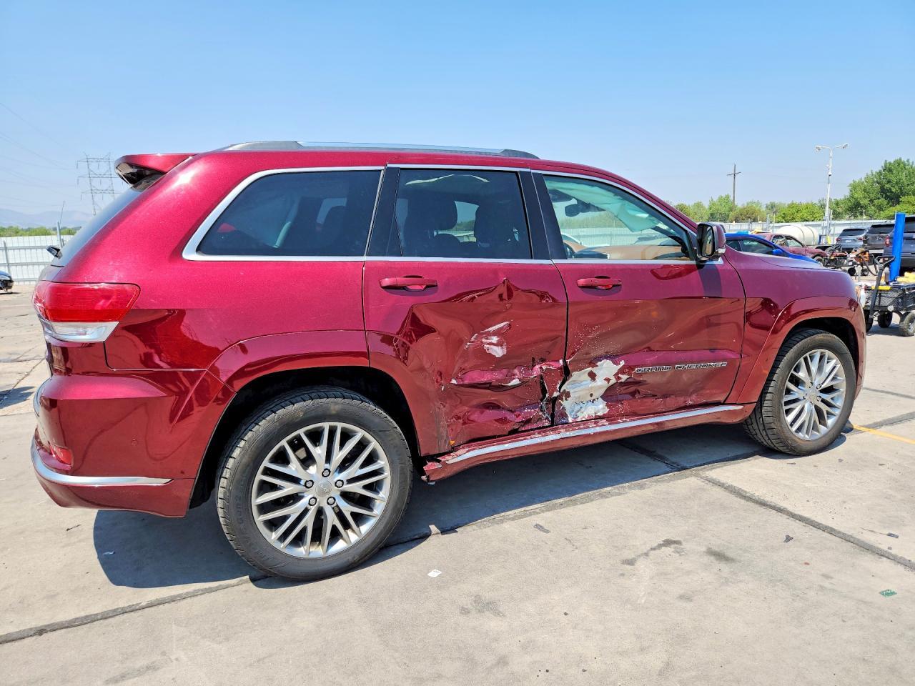 2017 Jeep Grand Cherokee Summit - zdjęcie 3