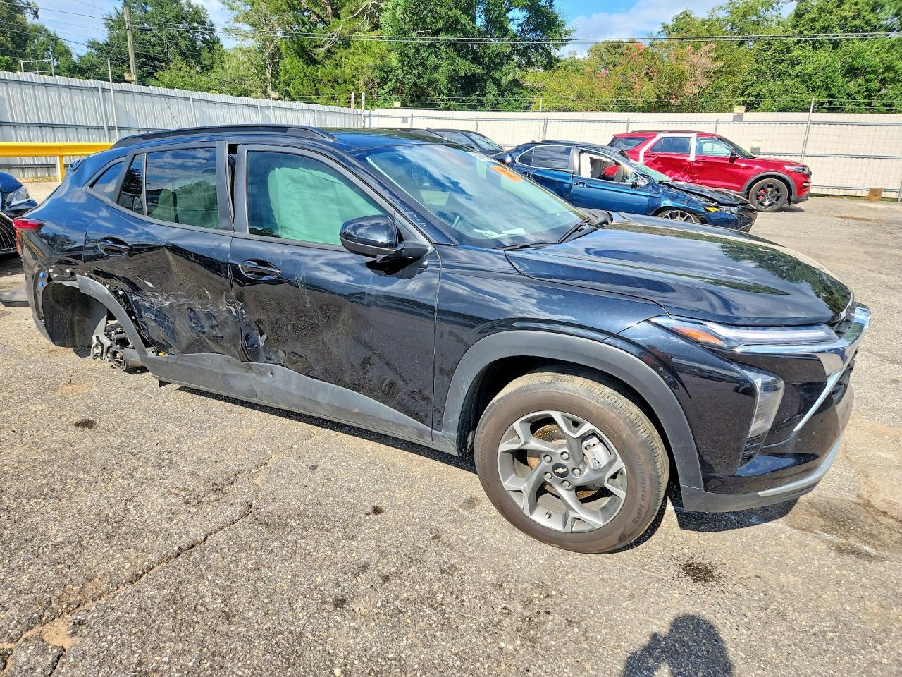 2025 Chevrolet Trax 1Lt - zdjęcie 4
