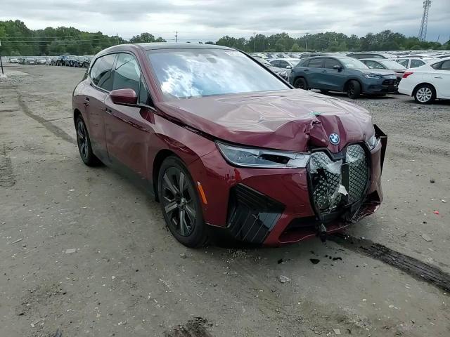 2023 BMW Ix xDrive50 - zdjęcie 14