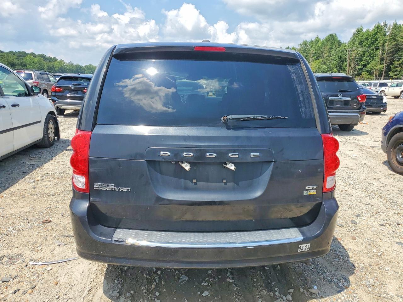 2019 Dodge Grand Caravan Gt - zdjęcie 6