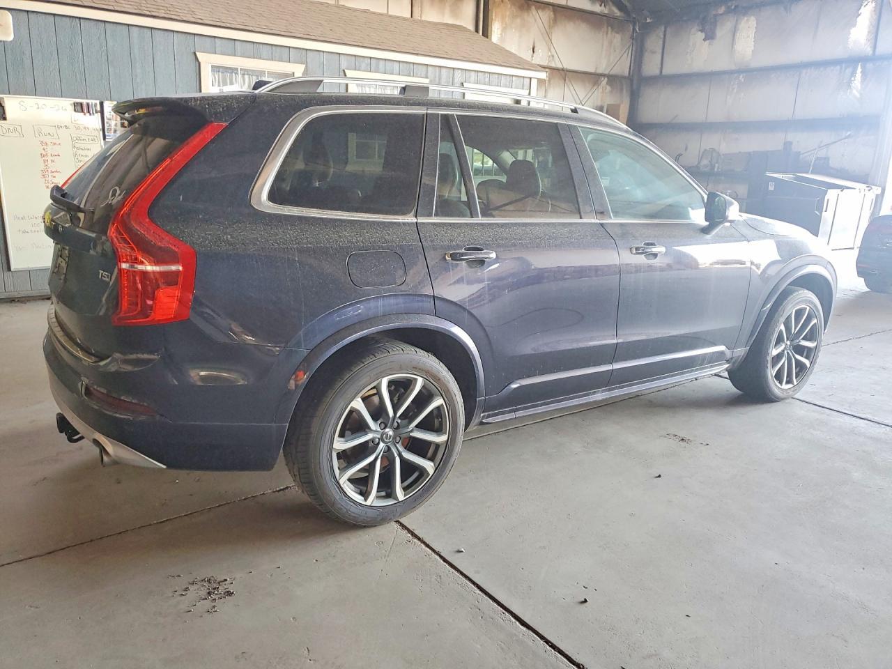 Volvo XC90 - zdjęcie 3