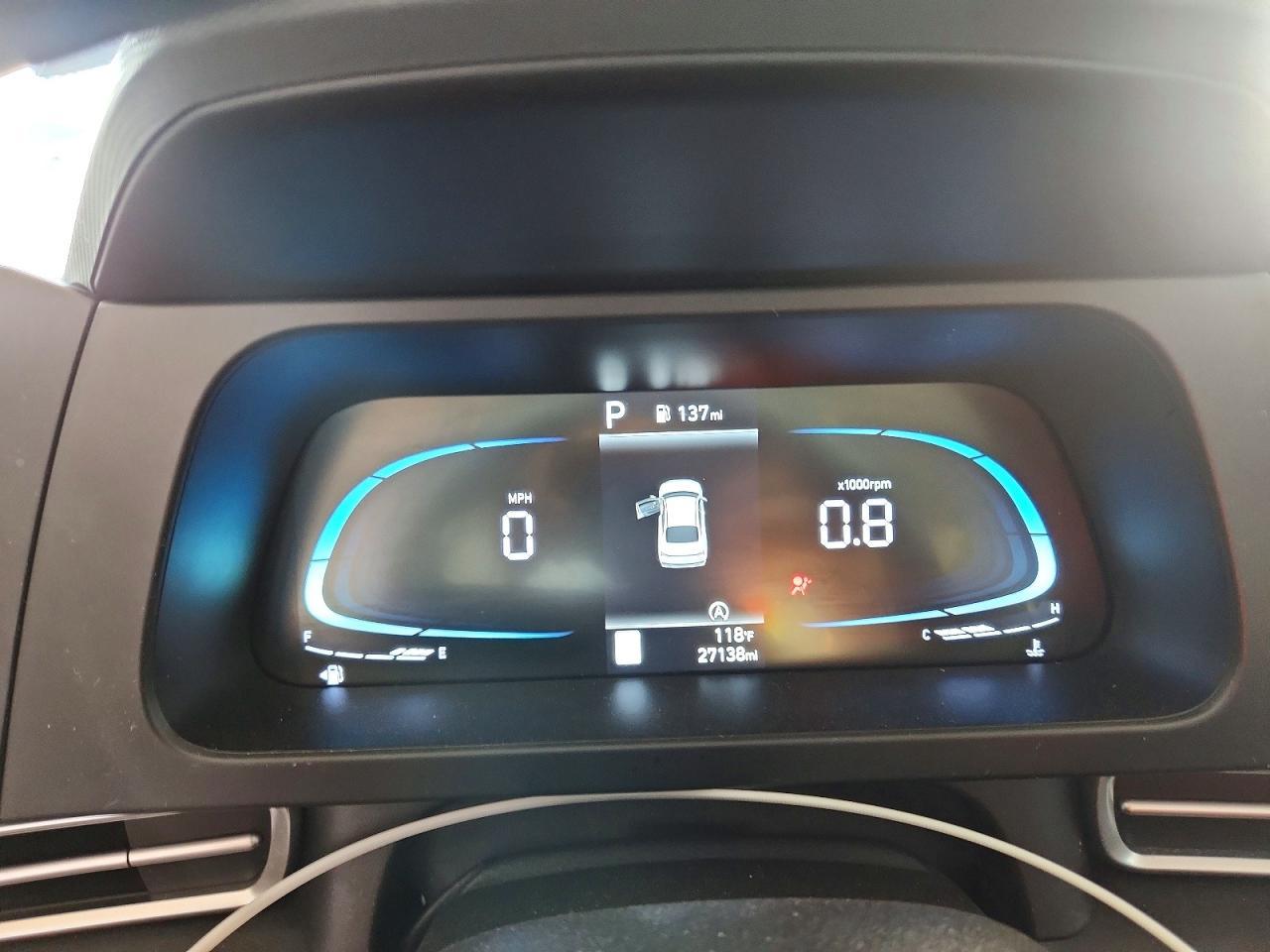2025 Hyundai Elantra Se - zdjęcie 9