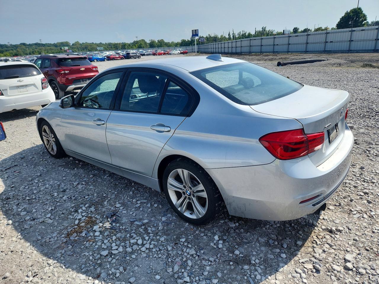 2016 BMW 328 Xi Sulev - zdjęcie 2