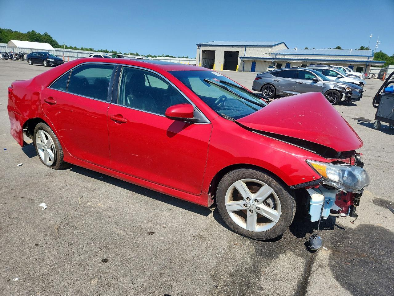 2014 Toyota Camry Se - zdjęcie 4