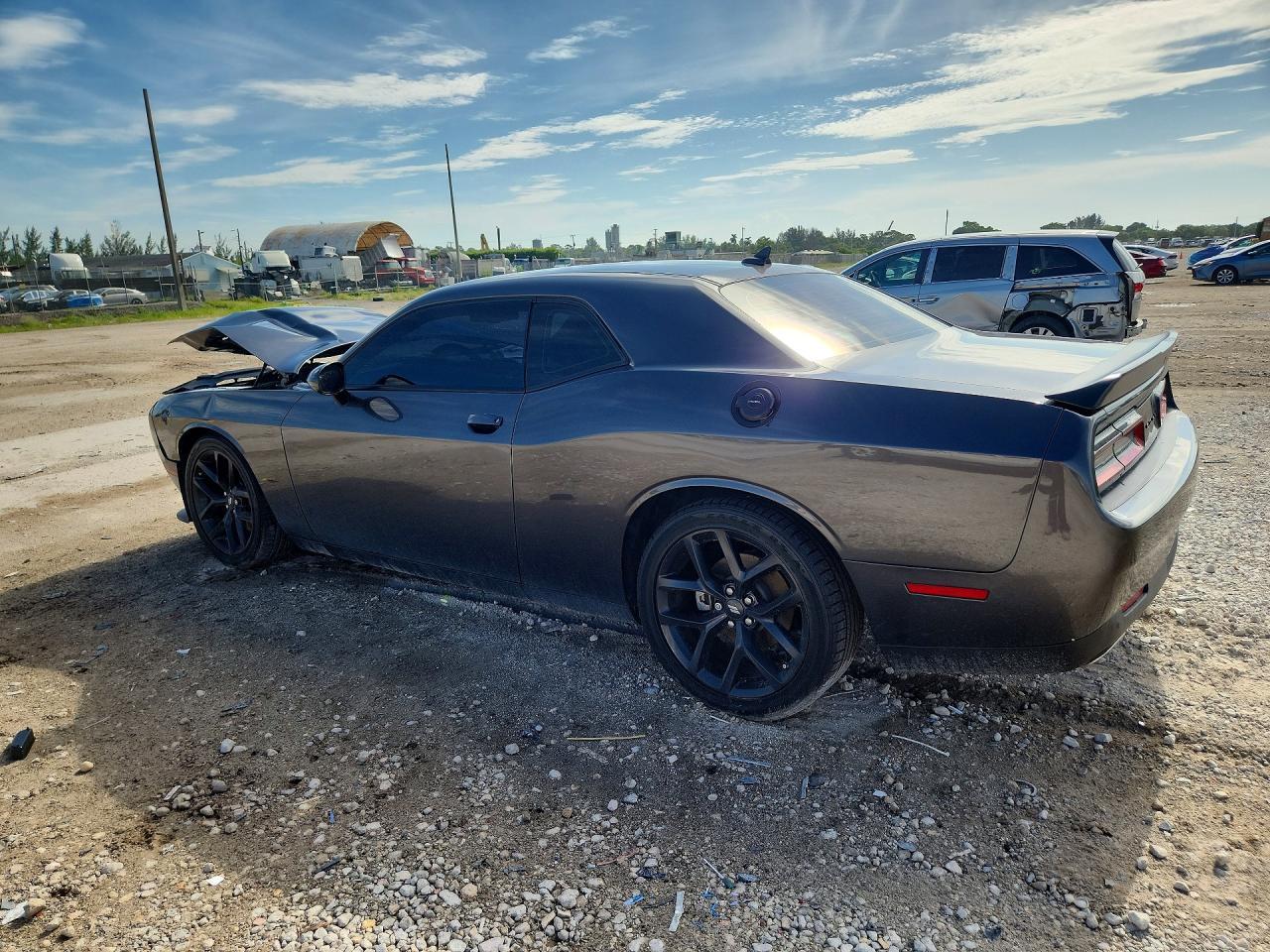 2022 Dodge Challenger Gt - zdjęcie 2