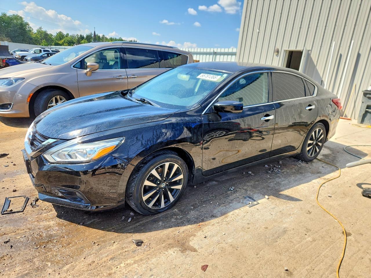 2018 Nissan Altima 2.5 Sv - zdjęcie główne