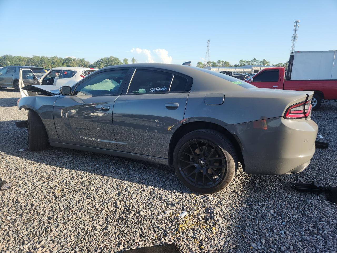 2023 Dodge Charger Sxt - zdjęcie 2