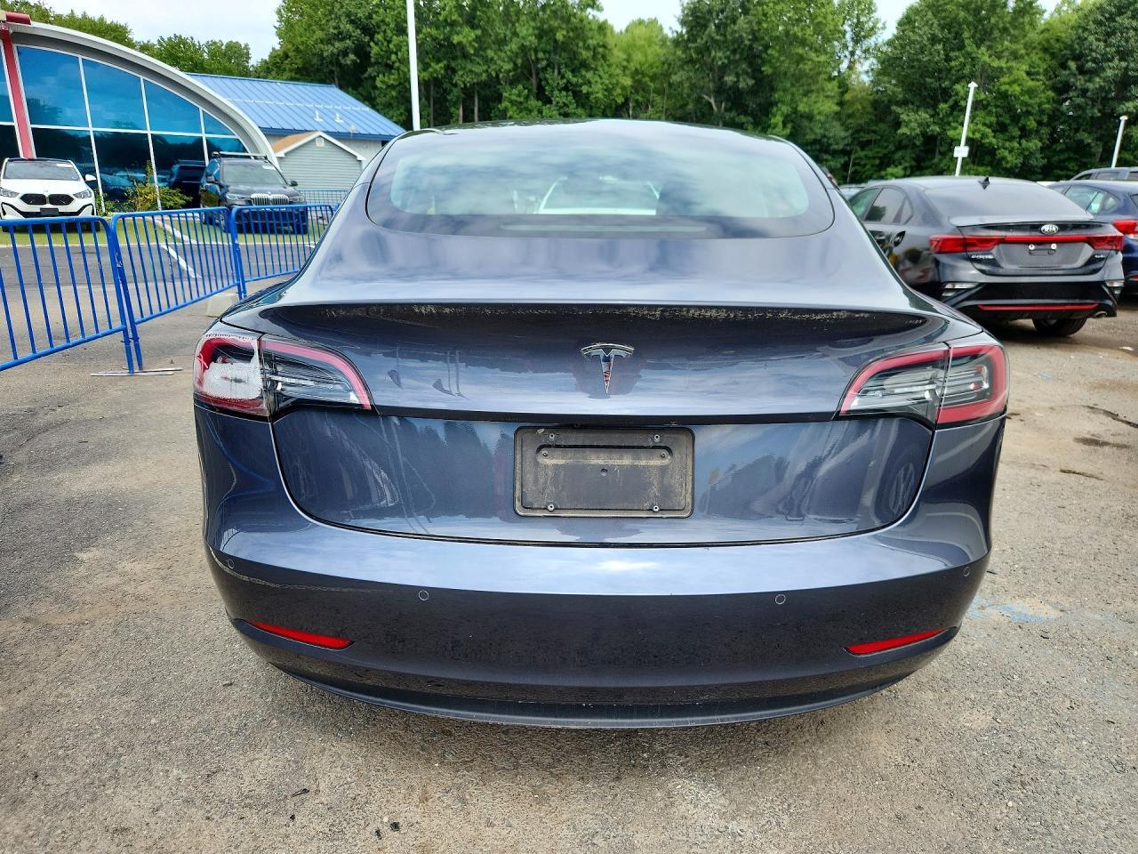 2021 Tesla Model 3 - zdjęcie 6