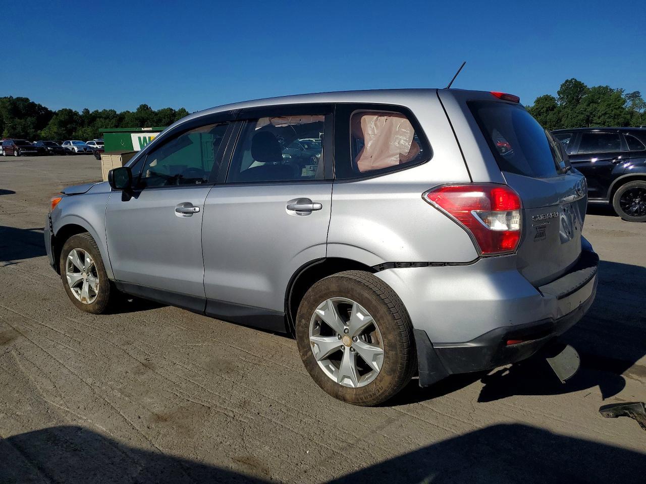 2014 Subaru Forester 2.5I - zdjęcie 2