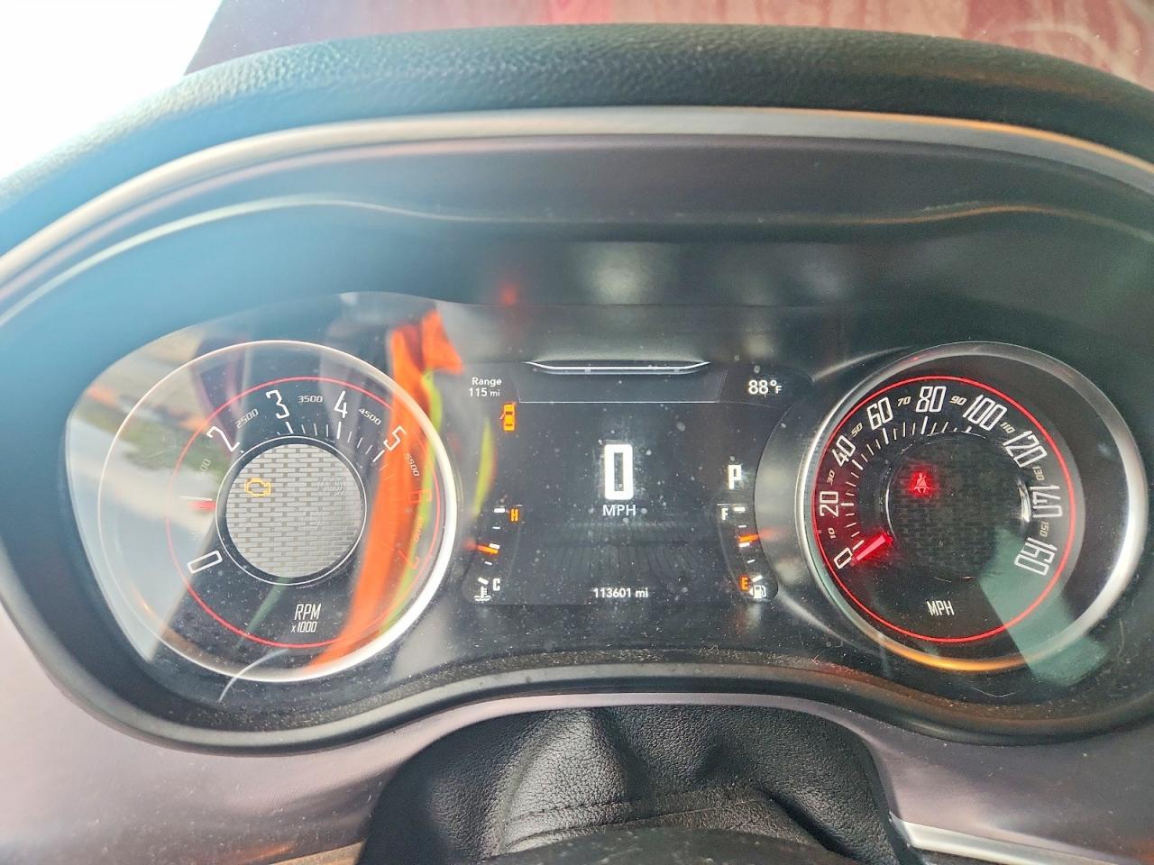 2019 Dodge Challenger R/T - zdjęcie 9