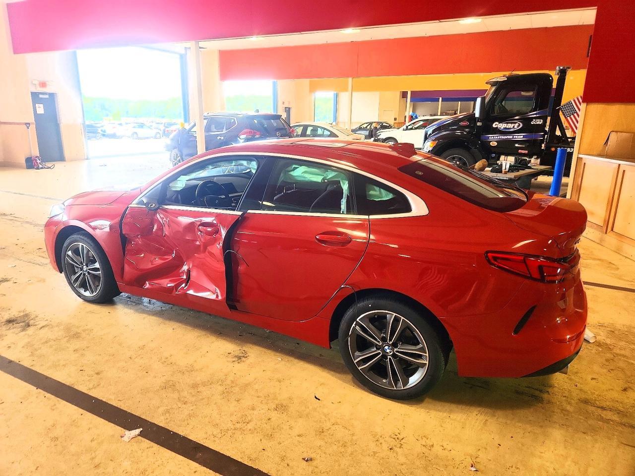 2022 BMW Seria 2 228i - zdjęcie 2