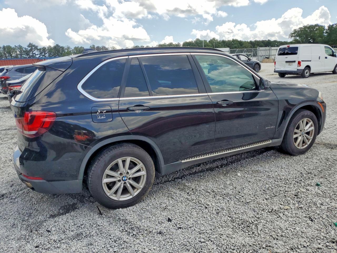 2014 BMW X5 xDrive35D - zdjęcie 3
