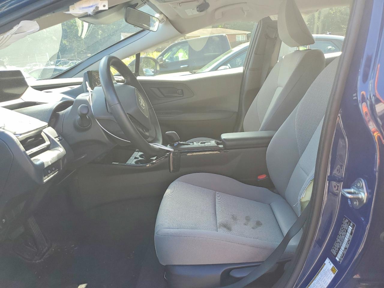 2024 Toyota Prius Le - zdjęcie 7