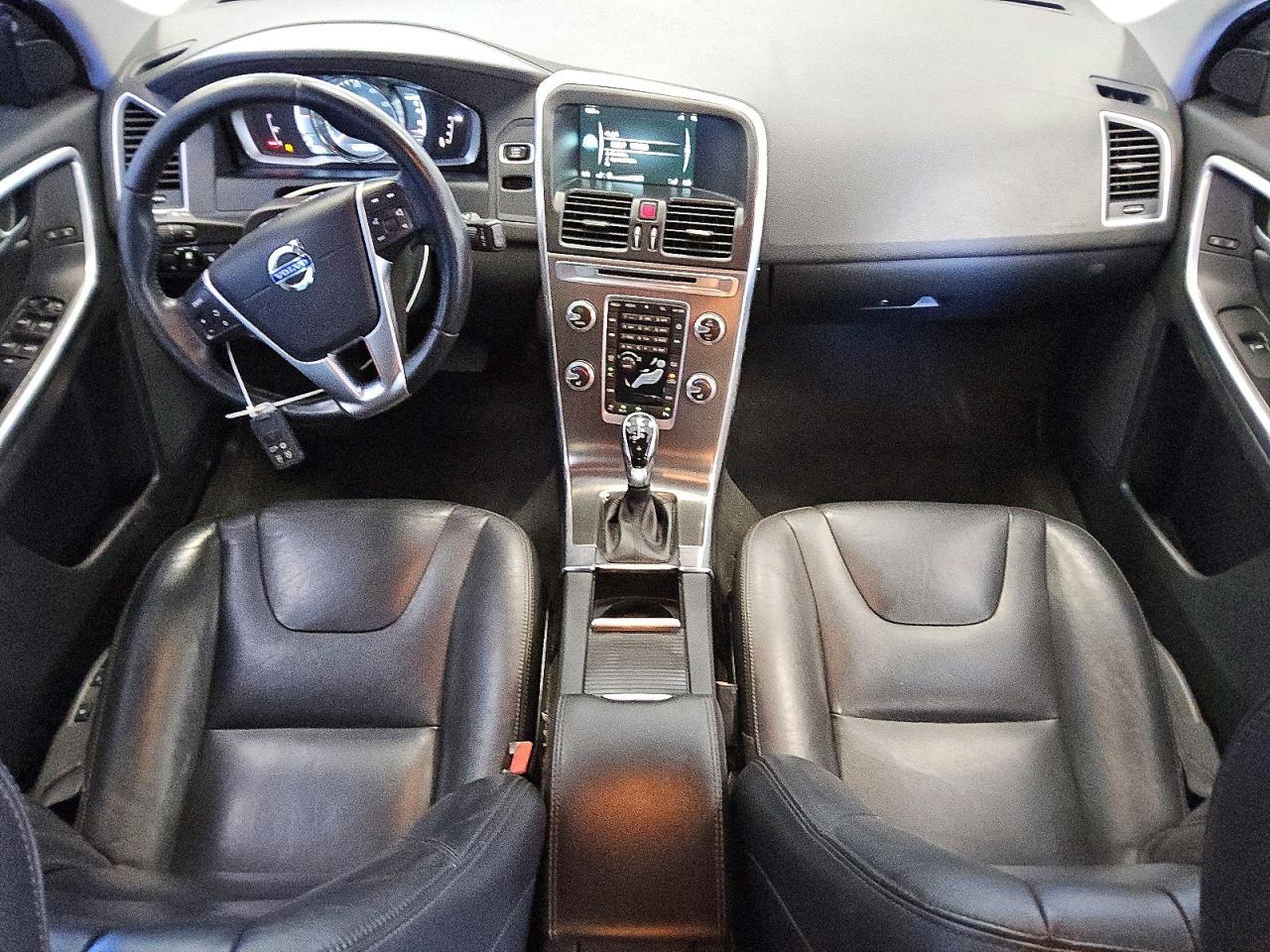 2016 Volvo Xc60 T5 Premier - zdjęcie 8