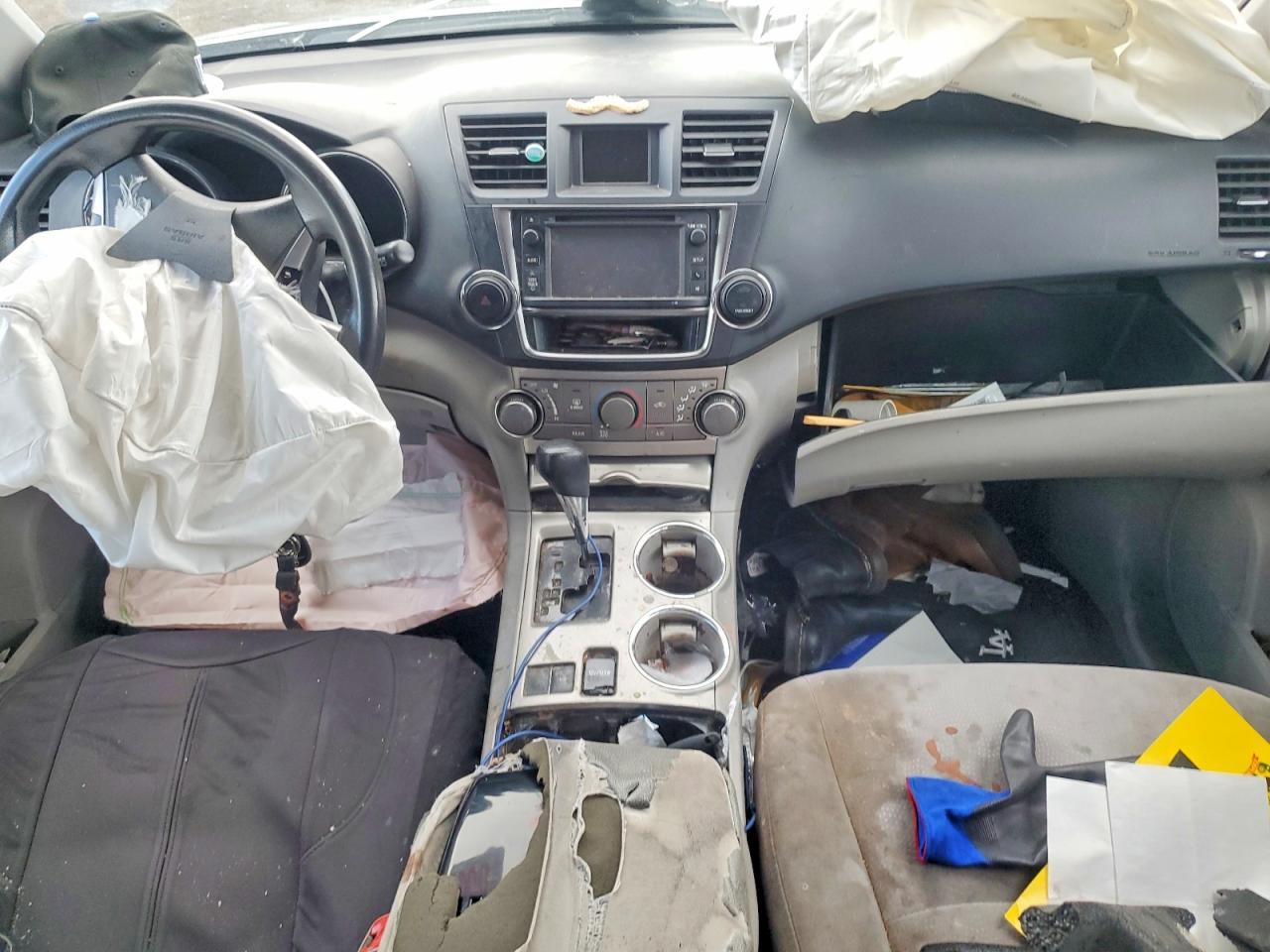 2013 Toyota Highlander Base - zdjęcie 8