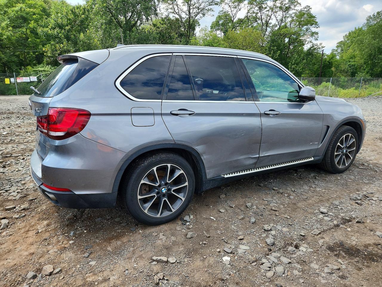 2014 BMW 5 Series - zdjęcie 3