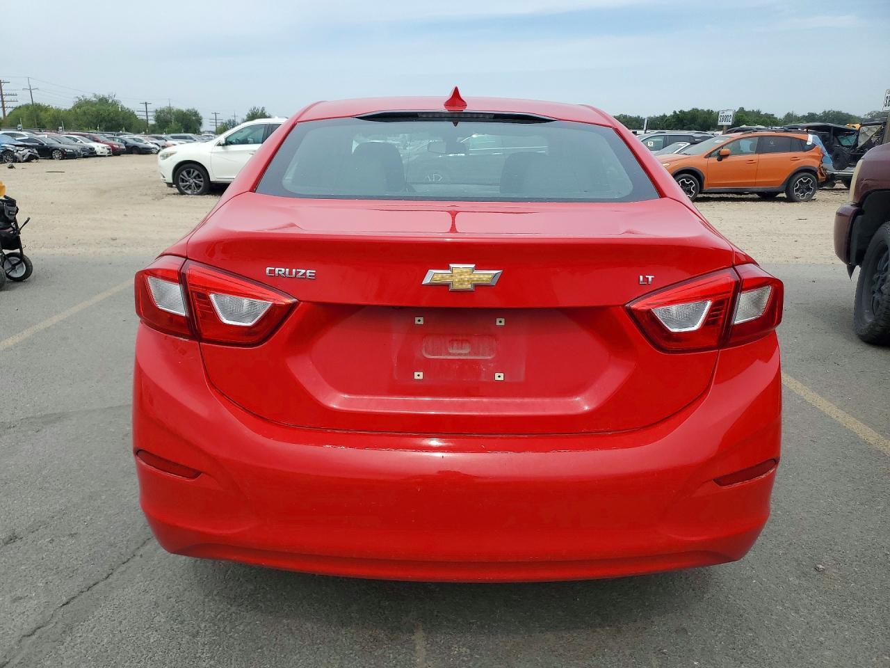 2018 Chevrolet Cruze Lt - zdjęcie 6