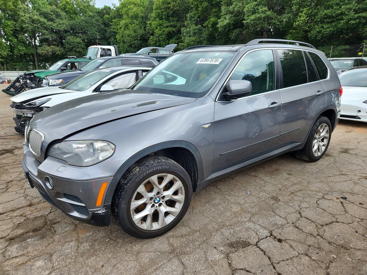 2013 BMW X5 xDrive35I - zdjęcie główne