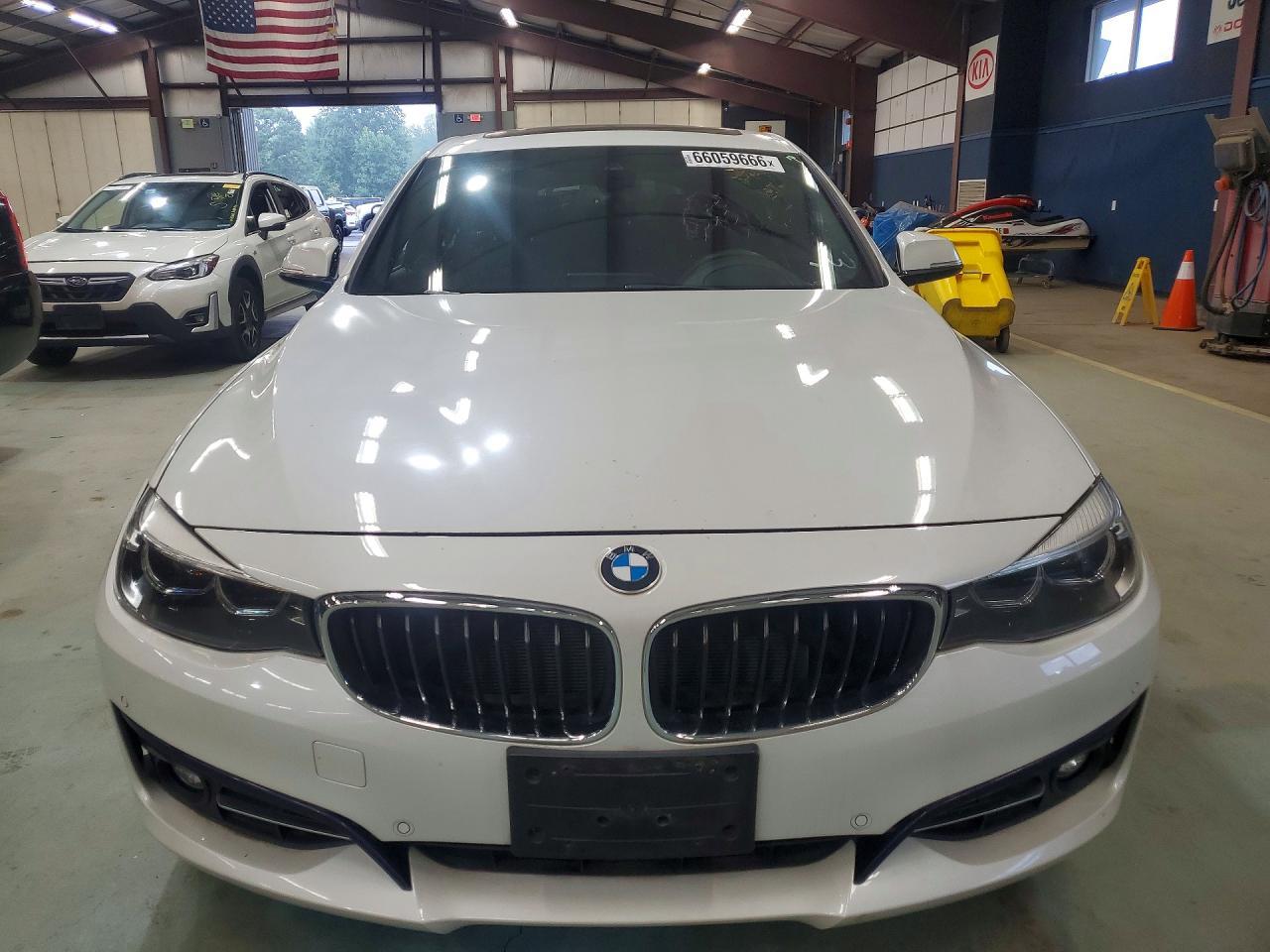 2018 BMW Seria 3 330i - zdjęcie 5
