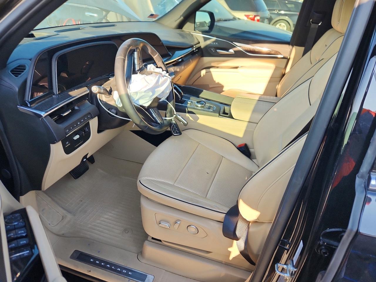 2024 Cadillac Escalade Premium Luxury - zdjęcie 7
