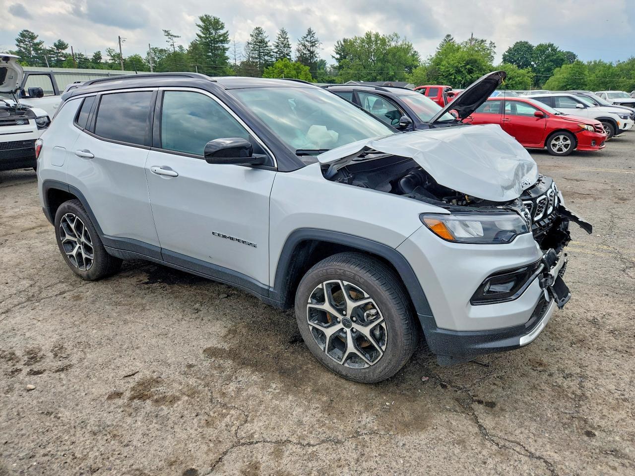 2025 Jeep Compass Limited - zdjęcie 4