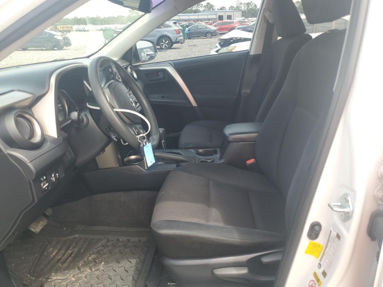 2014 Toyota Rav4 Le - zdjęcie 7