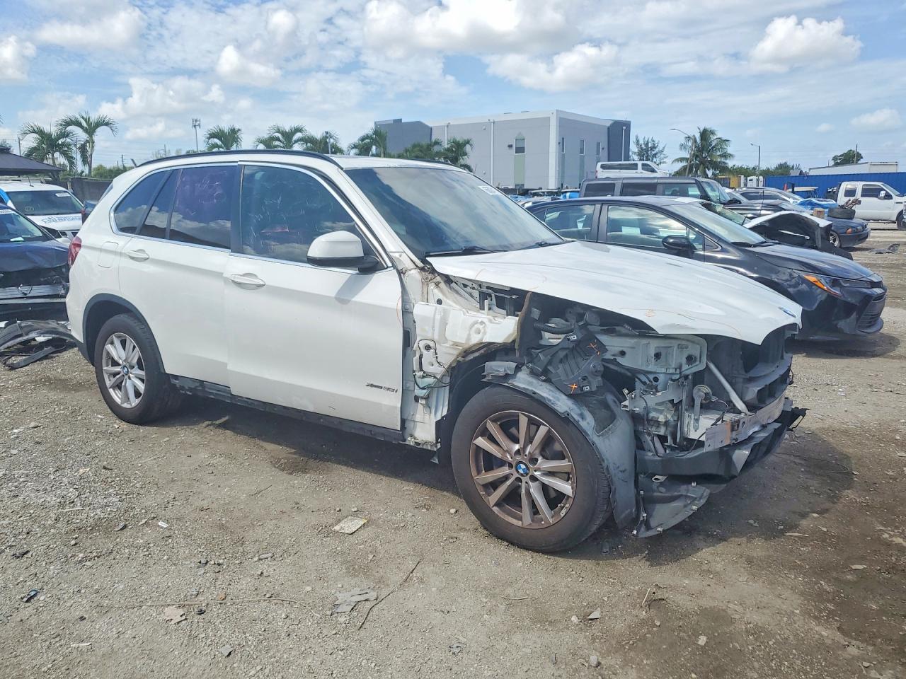 2015 BMW X5 xDrive35I - zdjęcie 4