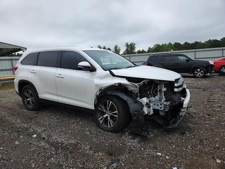 2019 Toyota Highlander Le - zdjęcie 14