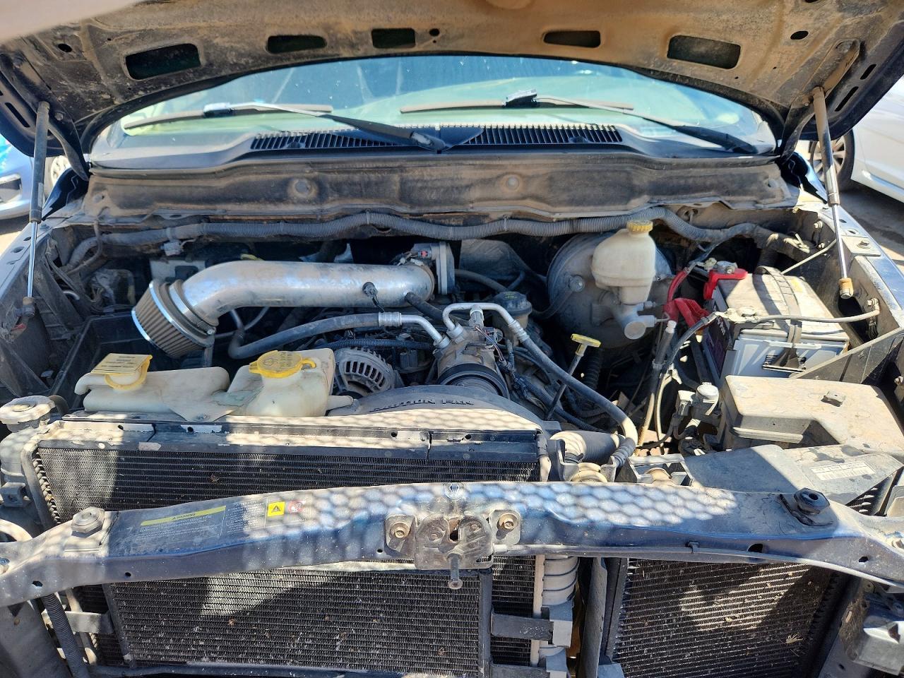2014 Dodge 1500 Laramie - zdjęcie 11
